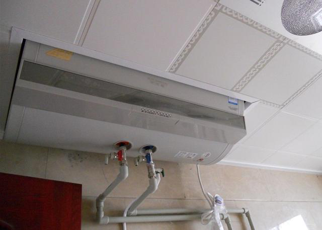 ��*�͟�ˮ��ͬ�r(sh��)���b���Ȱ��b�l(shu��)����