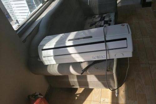 ���{(di��o)�Ɵ�һ���D(zhu��n)һ��ͣ