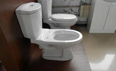 ���b�RͰ��ʲô�z