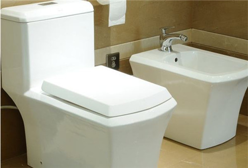 �B�T�SӢ���S��ˮ����ͨ�r��_�S�r���T