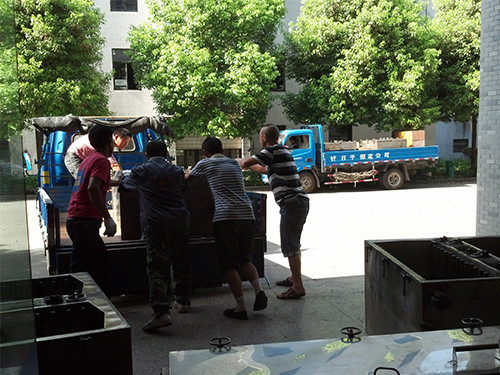 Ȫ��ʯ�{���I(y��)���˰�����M��(bi��o)��(zh��n)_�r�񌍻�