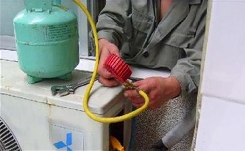 �V���f�ɳ���{��ѩ�N���Ճr��_���\��������