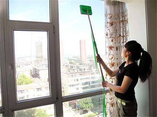 �B�d����Ո(q��ng)��c(di��n)���r(ji��)��_���y���M(f��i)