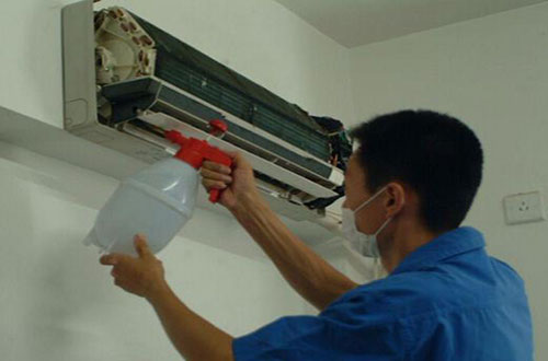 玉林附近洗空調(diào)服務(wù)電話(huà)_專(zhuān)業(yè)空調(diào)清洗服務(wù)