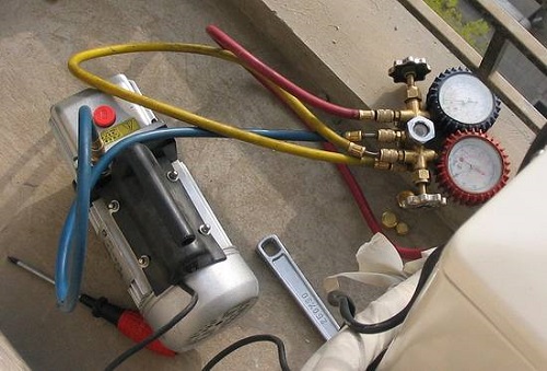 太原空調(diào)加氟服務(wù)上門電話_30分鐘內(nèi)上門