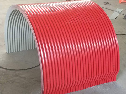  皮帶機(jī)輸送機(jī)防雨罩?的安裝方法與結(jié)構(gòu)